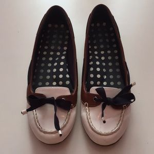 Sperry top sider flats